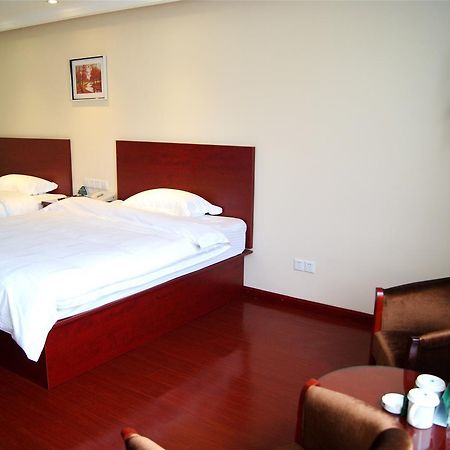 Greentree Inn Huai'An Bus Station Golden Eagle Xinya Huaihai Road Business Hotel Εξωτερικό φωτογραφία