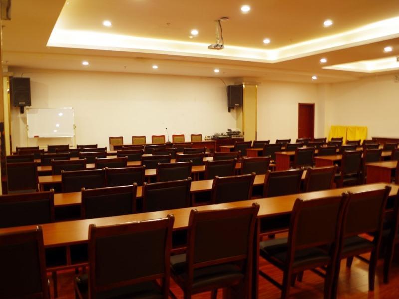 Greentree Inn Huai'An Bus Station Golden Eagle Xinya Huaihai Road Business Hotel Εξωτερικό φωτογραφία