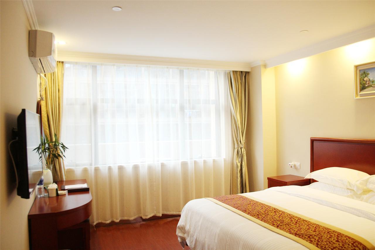 Greentree Inn Huai'An Bus Station Golden Eagle Xinya Huaihai Road Business Hotel Εξωτερικό φωτογραφία