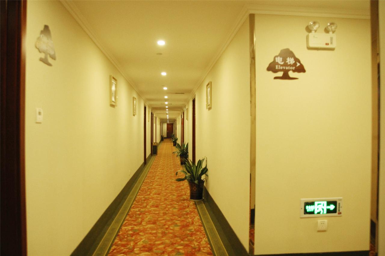 Greentree Inn Huai'An Bus Station Golden Eagle Xinya Huaihai Road Business Hotel Εξωτερικό φωτογραφία