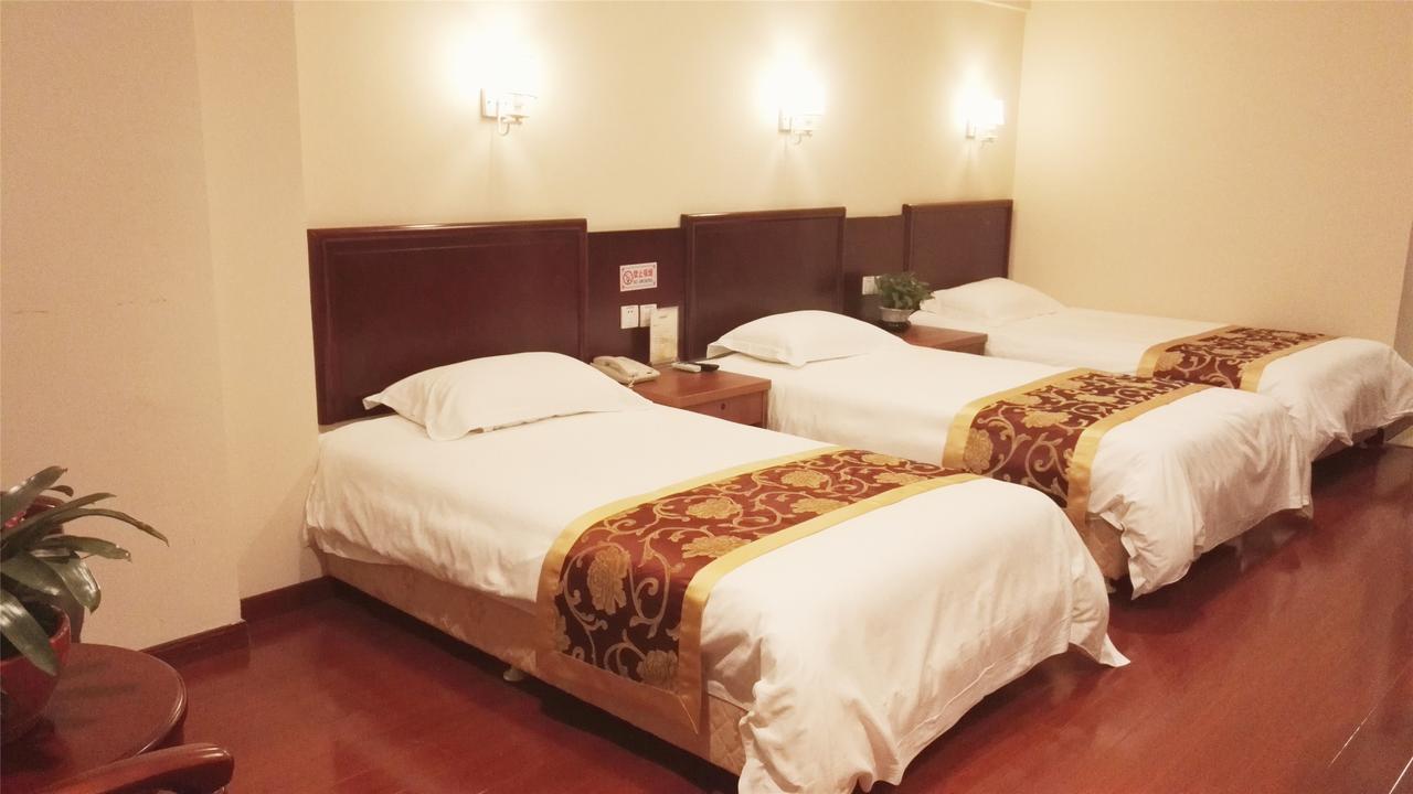 Greentree Inn Huai'An Bus Station Golden Eagle Xinya Huaihai Road Business Hotel Εξωτερικό φωτογραφία